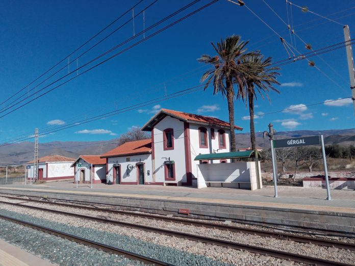 estación de ferrocarril de gérgal - fotografía cortesía de wikipedia