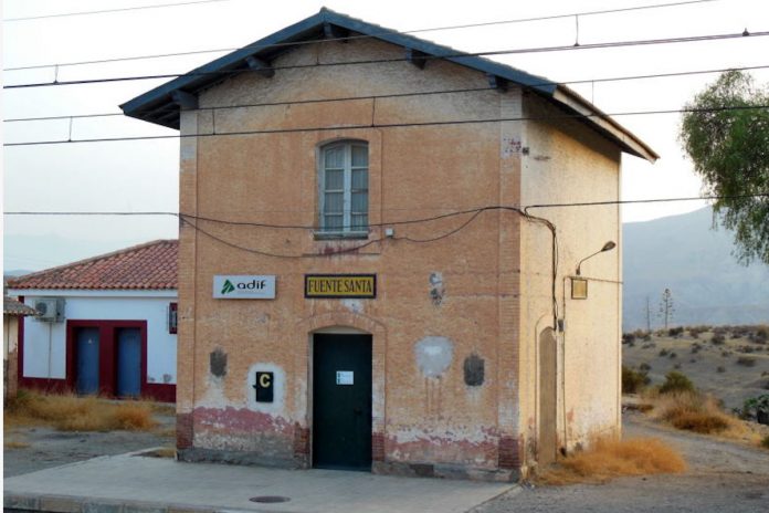 estación de ferrocarril de fuentesanta - cortesía de wikipedia