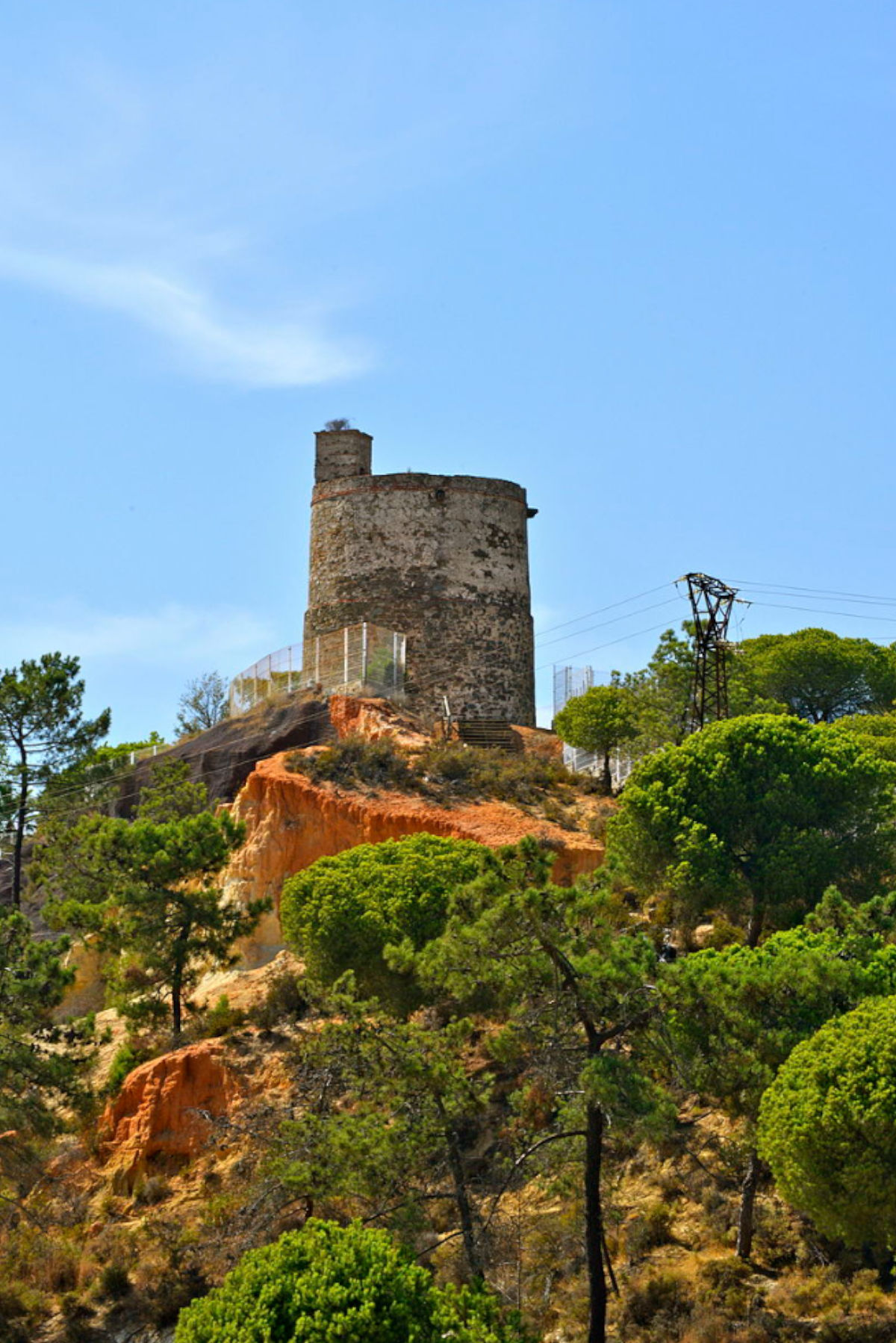 torre del catalán. fuente: wikipedia