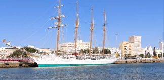 buque escuela Juan Sebastian Elcano en Cádiz 2024