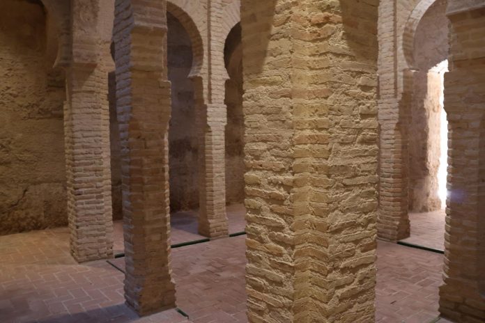 baños árabes del alcázar
