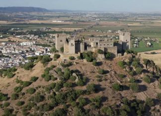 Castillo de Almodovar del Río Castillo de Almodovar del río