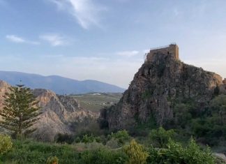 Castillo de Lanjarón Castillo de Lanjarón