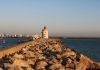 Faro en Puerto Sherry faro de Puerto Sherry