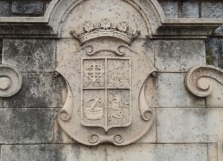 Pilar de la iglesia de San Francisco fuente pilar de la iglesia de san francisco de Martos