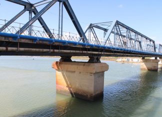 Puente de hierro de La Carraca puente de hierro de La Carraca