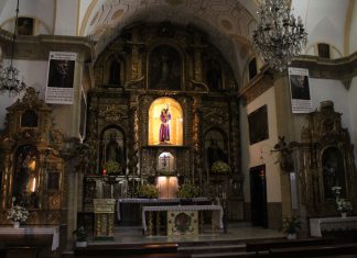 Iglesia conventual de Nuestro Padre Jesús Nazareno iglesia conventual de Nuestro Padre Jesús Nazareno de Chiclana de la Frontera