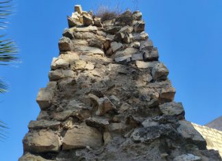 Antiguo torreón de la muralla de Jaén antiguo torreón de la muralla de Jaén