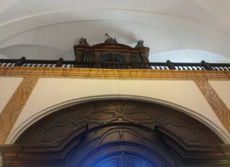 Iglesia de Nuestra Señora del Rosario iglesia de Nuestra Señora del Rosario - Arsenal de la Carraca