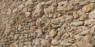 lienzos de la muralla medieval de Rota