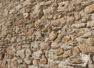 Murallas de la villa de Rota lienzos de la muralla medieval de Rota