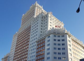 Explorando el corazón de Madrid: un paseo por el barrio histórico un paseo por Madrid