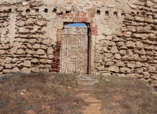 Torre de San Sebastián torre de san sebastián