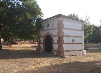 Ermita de la Virgen del Carmen de Béznar ermita de la Virgen del Carmen de Béznar