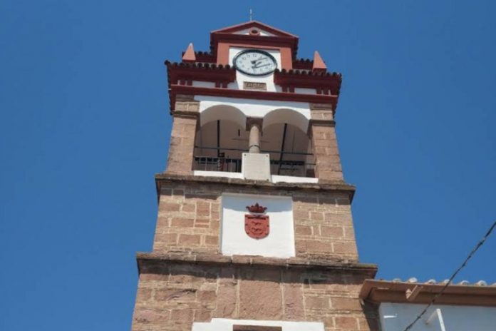 torre del reloj de adamuz